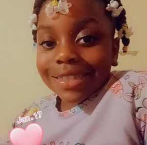 Meet your Posher, Olympia